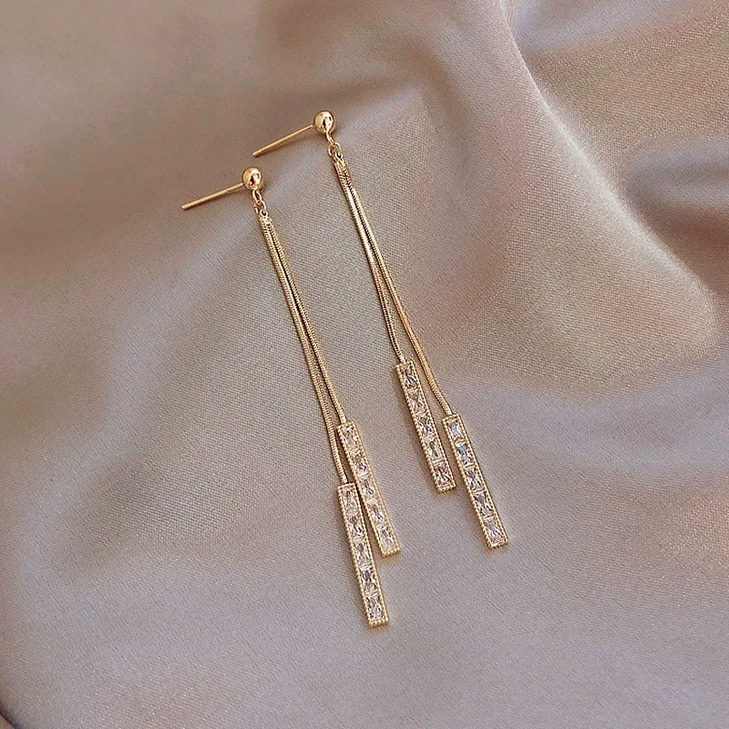 

Needle South Korea Dongdaemun Net Red Temperament Cold cOLOR Wind Earrings New Trendy Long Earrings Show Face Thin Earrings