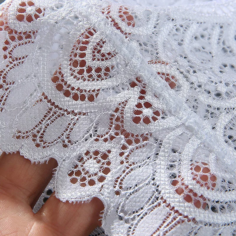 Трусы женские кружевные треугольные с бантиком пикантные дышащие трусы разрезом