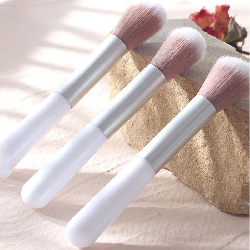 

1Pcs Highlight Brush Portable Blush Short Handle Makeup Tool Small Odin Loose Powder Brush Portable Professional Beauty Tool