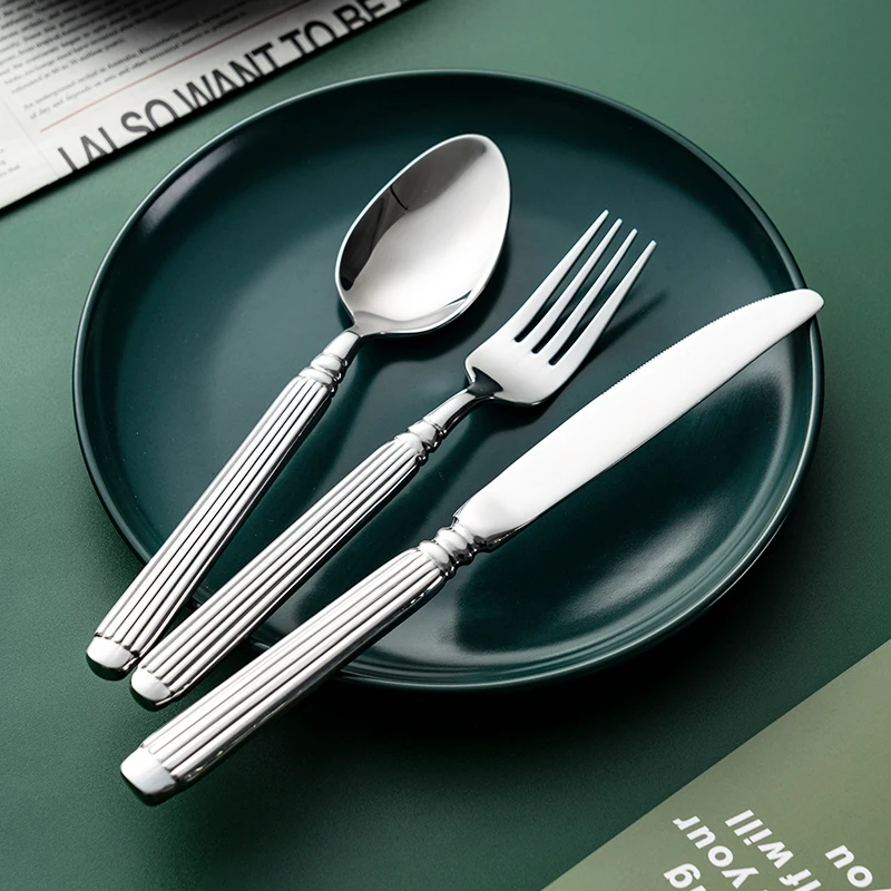 

Western Stainless Steel Tableware Luxury Household Kitchen Buffet Fork Knife Spoon Cutlery Couverts De Table Home Kitchenware
