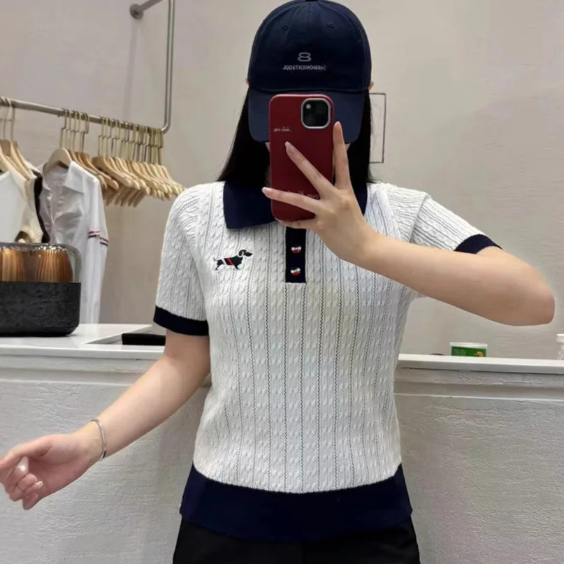 Новая летняя футболка-поло с лацканами на груди маленькая собачка вышивка