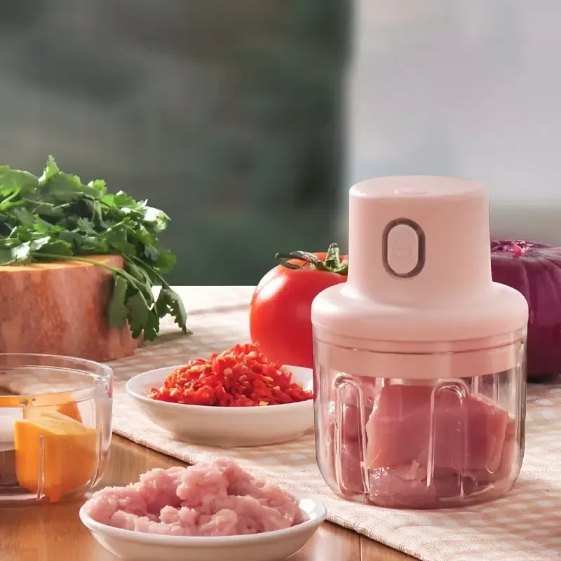 

NEW2023 Wireless Small Meat Mixer, Easy To Clean, Garlic Chopper, Garlic Puree, Household Garlic Puree Mixer, Garlic M