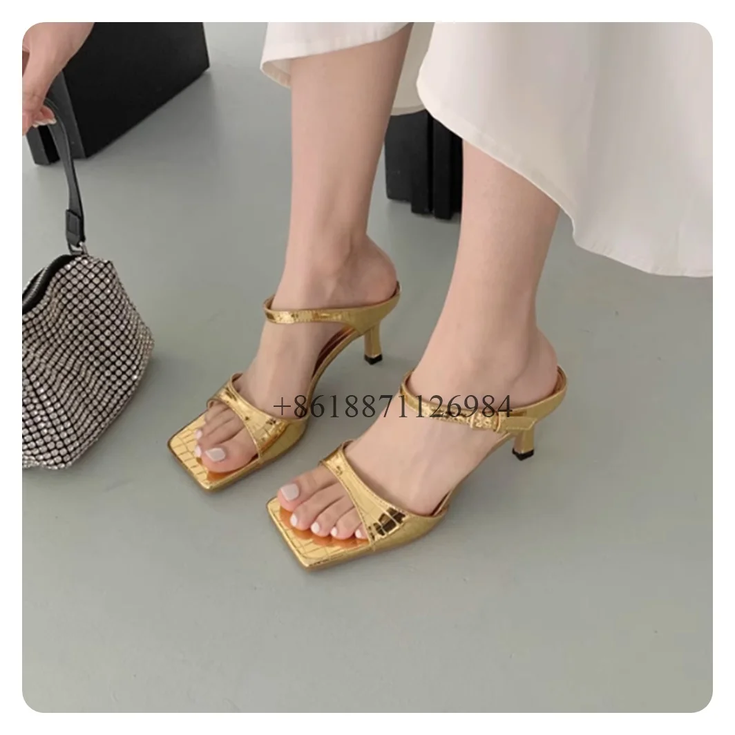 Новинка 2024 однотонные уличные летние женские тапочки с квадратным носком на