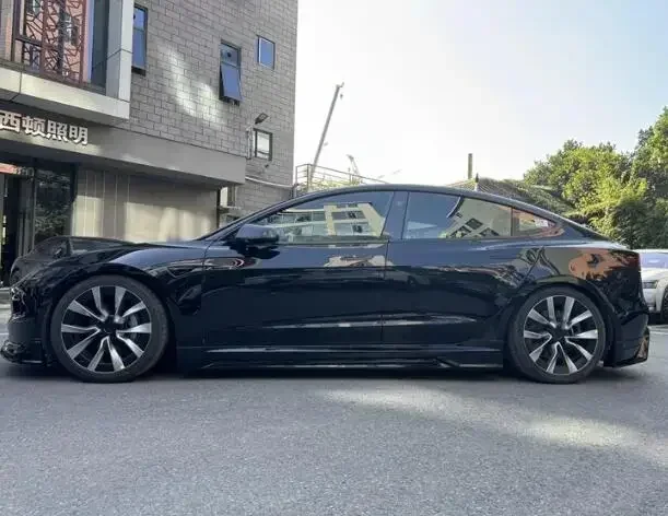 Новинка! Бампер для Tesla Model 3 2023 2024 передняя губа задний багажник диффузор боковая
