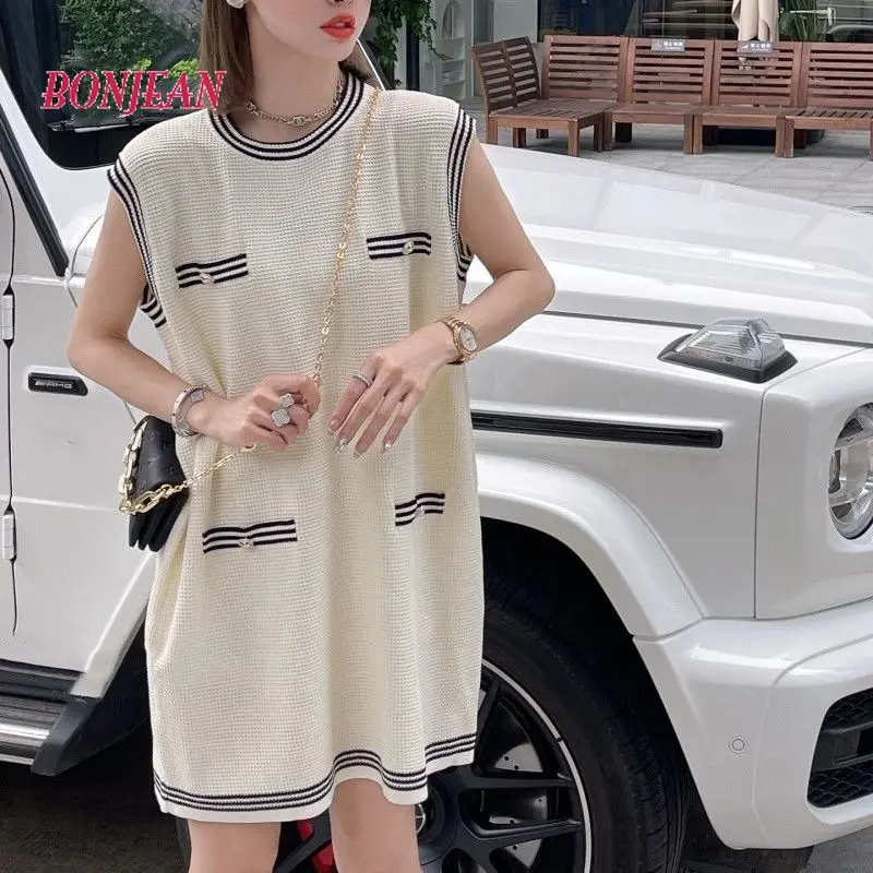 

2022 Summer New Korean Version Luxury Ice Silk Knitted Sleeveless Striped Mid-length Dress Women Mini Dress White Dress Women