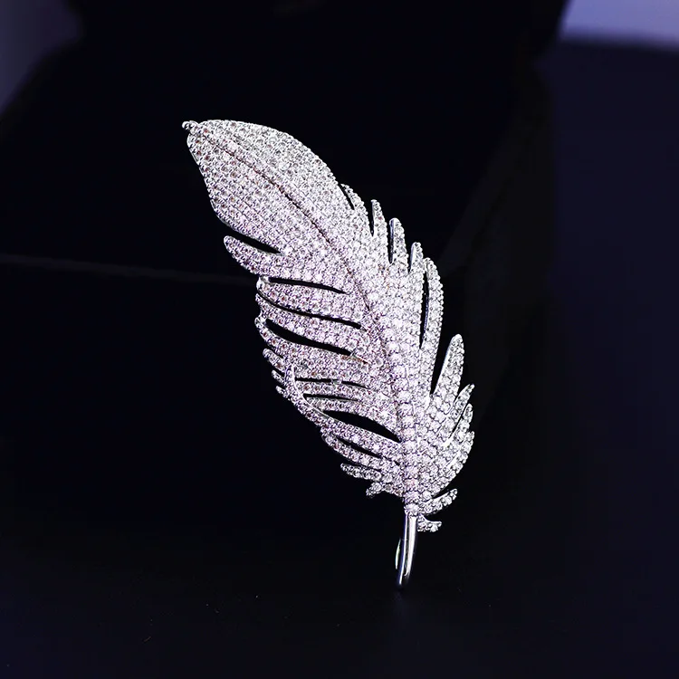 

New Micro Inlaid Zircon Feather Brooch Women's Suit Coat Pin Accessories Wholesale