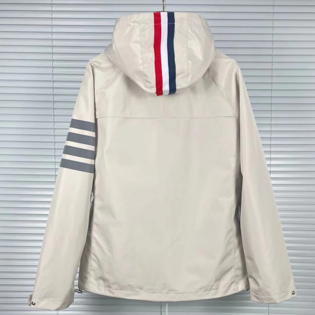 

High-end Brand Women's Luxury Windbreaker Original 3D Stripe Design Men's Leisure Jacket Famous Unisex High Quality Sports Coat