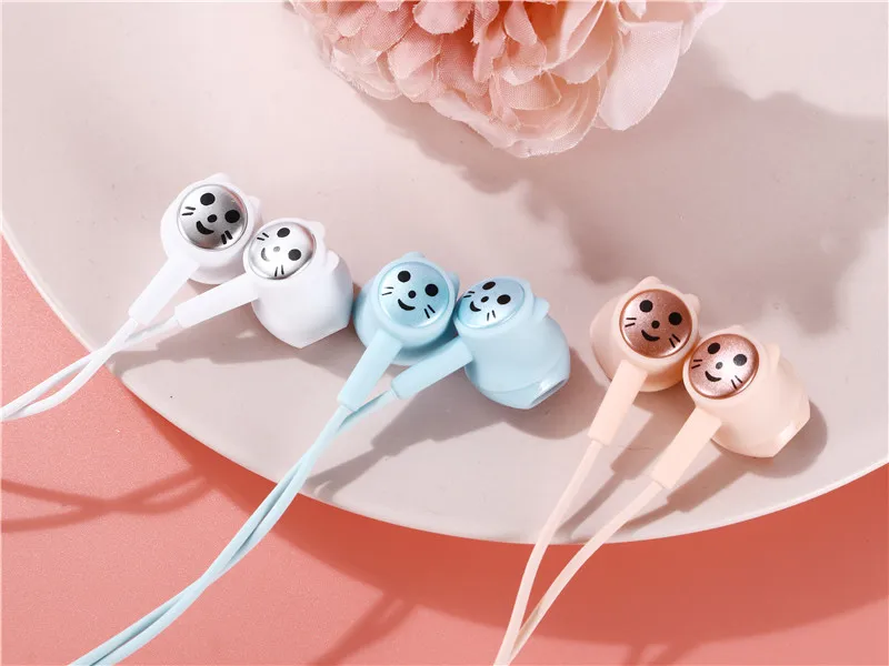 

New Hot Cat Earphone U49 Macaron Wired Headphones Wire-controlled In-ear Mobile Phone Headsets Universal Sports Gaming Headsets