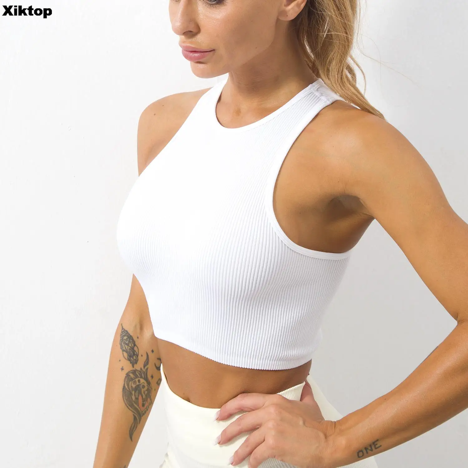 

Xiktop Sports Tank Top Women Seamless Streetwear Rib-Knit Fitness Crop Tops Runing Workout Without Pad Vest Top Female Wholesale