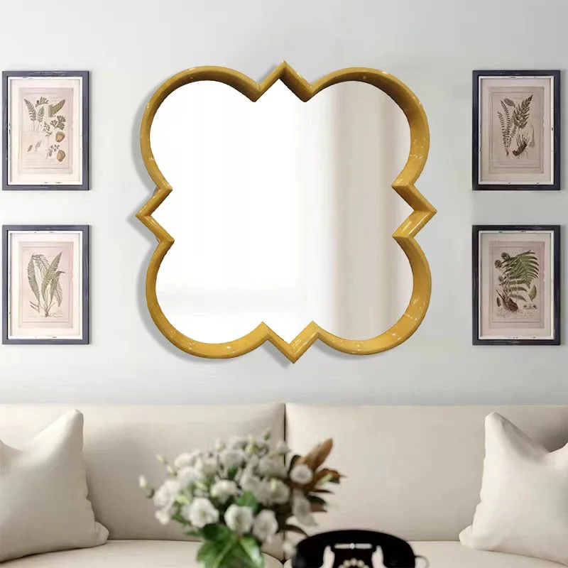 

Hairdressing Makeup Decorative Mirror Vintage Golden Custom Decorative Mirror Irregular Crafts Specchio Home Styling YX50DM