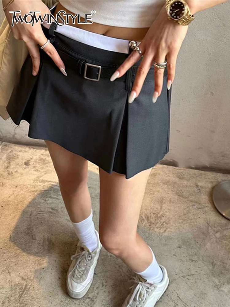 

Женская плиссированная мини-юбка TWOTWINSTYLE, летняя, Повседневная мини-юбка составного кроя с поясом, присборенной талией и цветными блоками, 2023