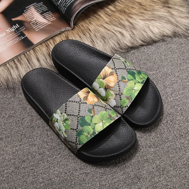 

Women and Man New Fashion Casual Flap Flowers Colorful Summer Slippers Plaid Rubber Outdoor