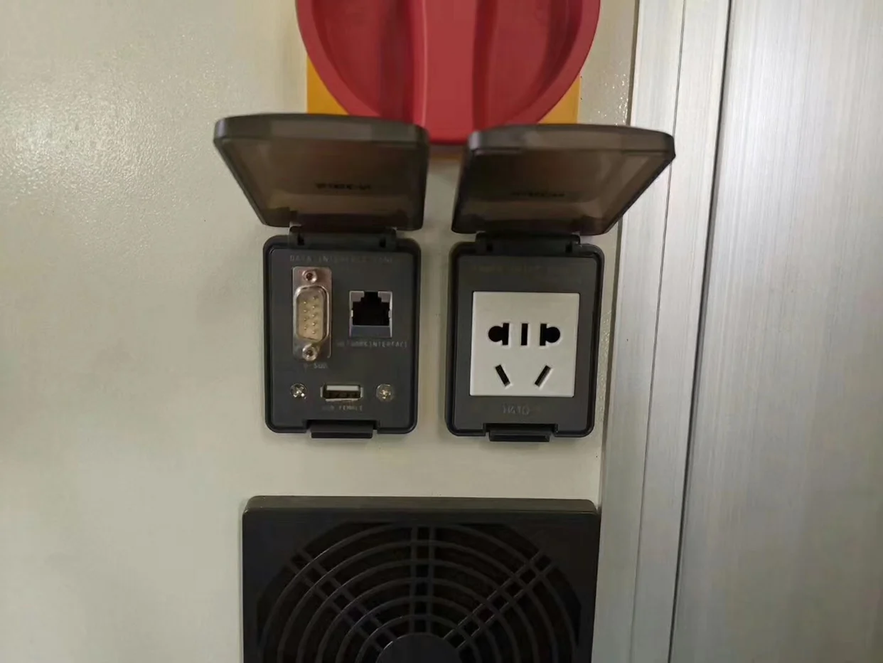 Две розетки usb для панели розетка шкафа электрическая коробка