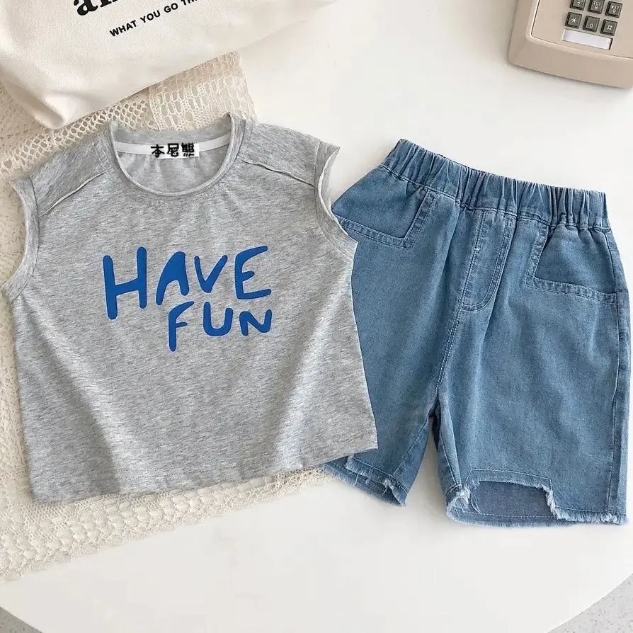Children's Suit 2022 Summer New Gray, Letter Printed Sleeveless Boys and Girls Baby Denim Shorts Fashion Two-Piece Suit