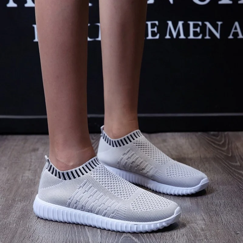 2023 Mesh Sneakers Women Casual Shoes Fashion Sneakers Women Flats Slip on Sock Trainers Ladies Zapatos De Mujer