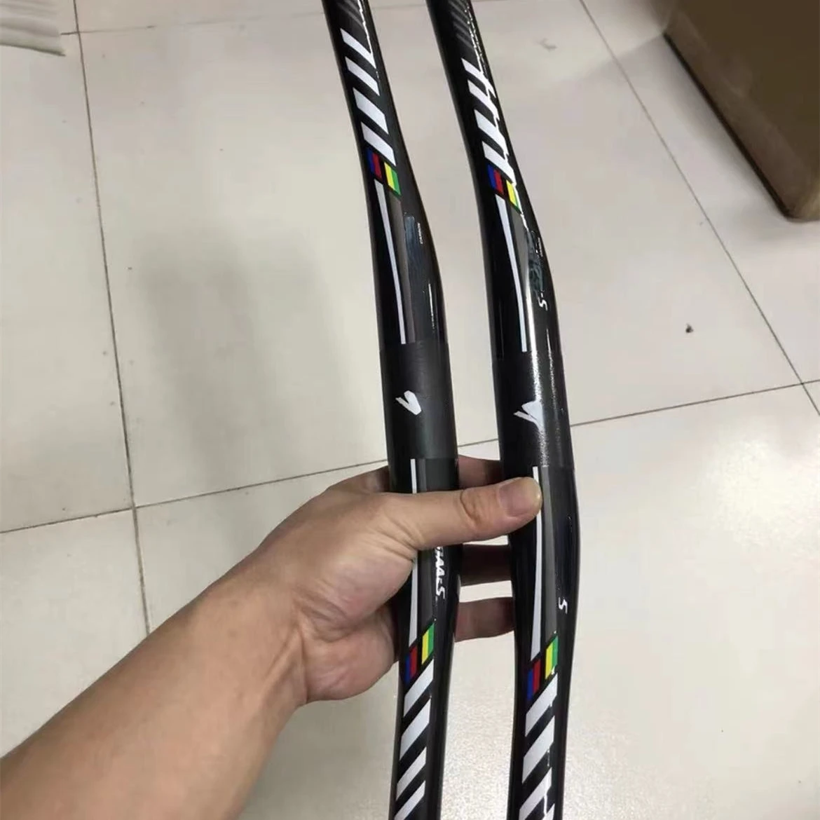 

9 degrees Mtb Carbon Handlebar Bicycle Handlebar 31.8*720/740/760mm Matt Black Handlebars For Mountain Bike Accessories