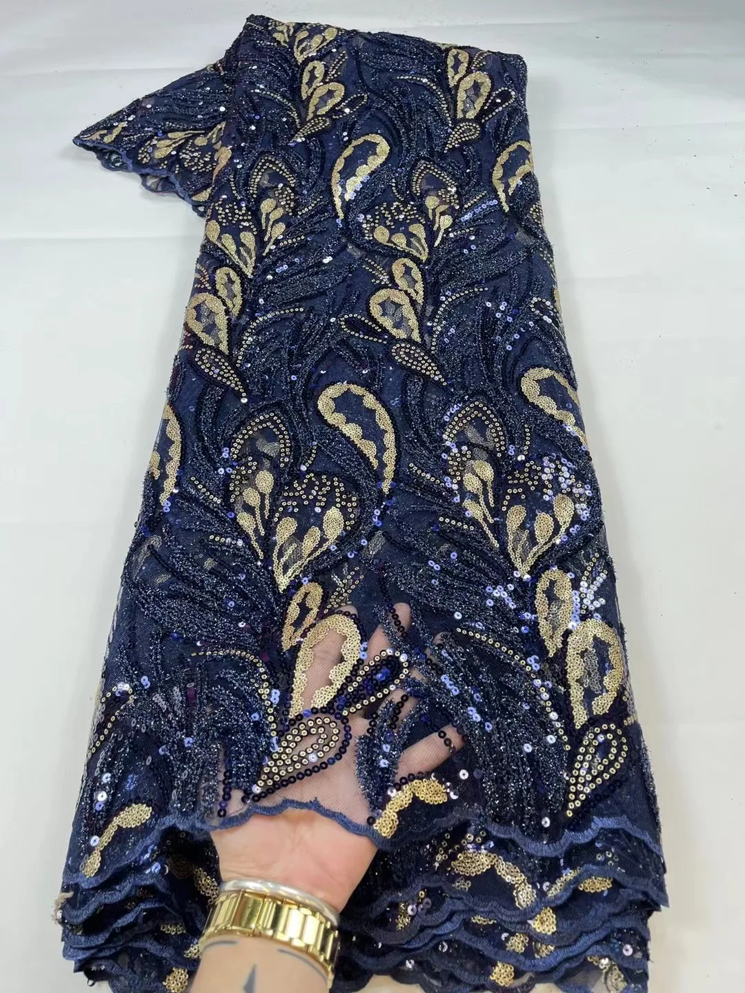 

Latest High Quality French Lace Soft Mesh Fabric African Guipure Cord Sequins Lace Fabric Nigeria For Wedding Party Dress Sew