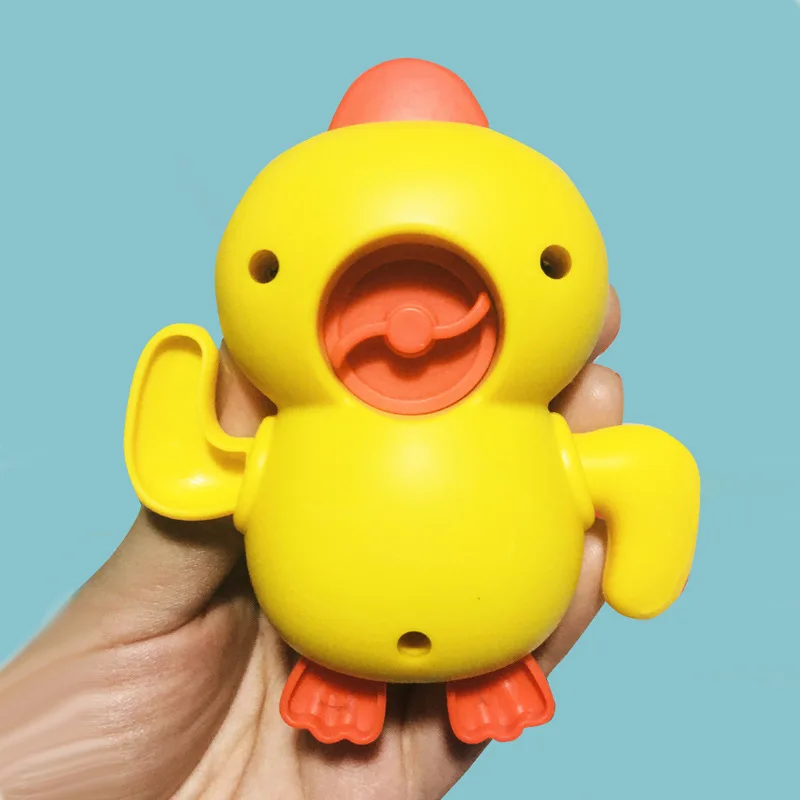 Детская игрушка для ванны на возраст 6-12 месяцев