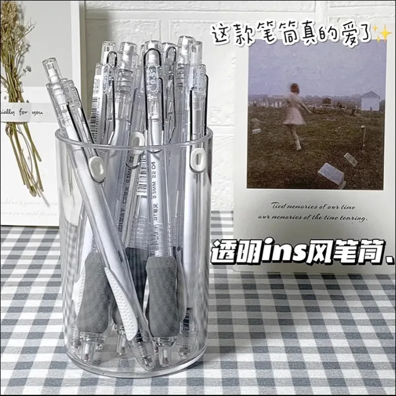 

Контейнер для ручек акриловый