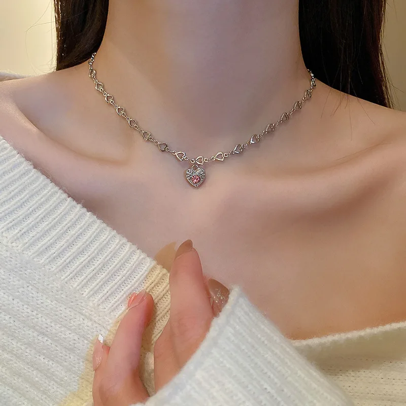 

Love Heart Shaped Pendant Necklace for Women Girls Elegant Trendy Pink Zircon Choker Necklace Jewelry Party Gifts Festival