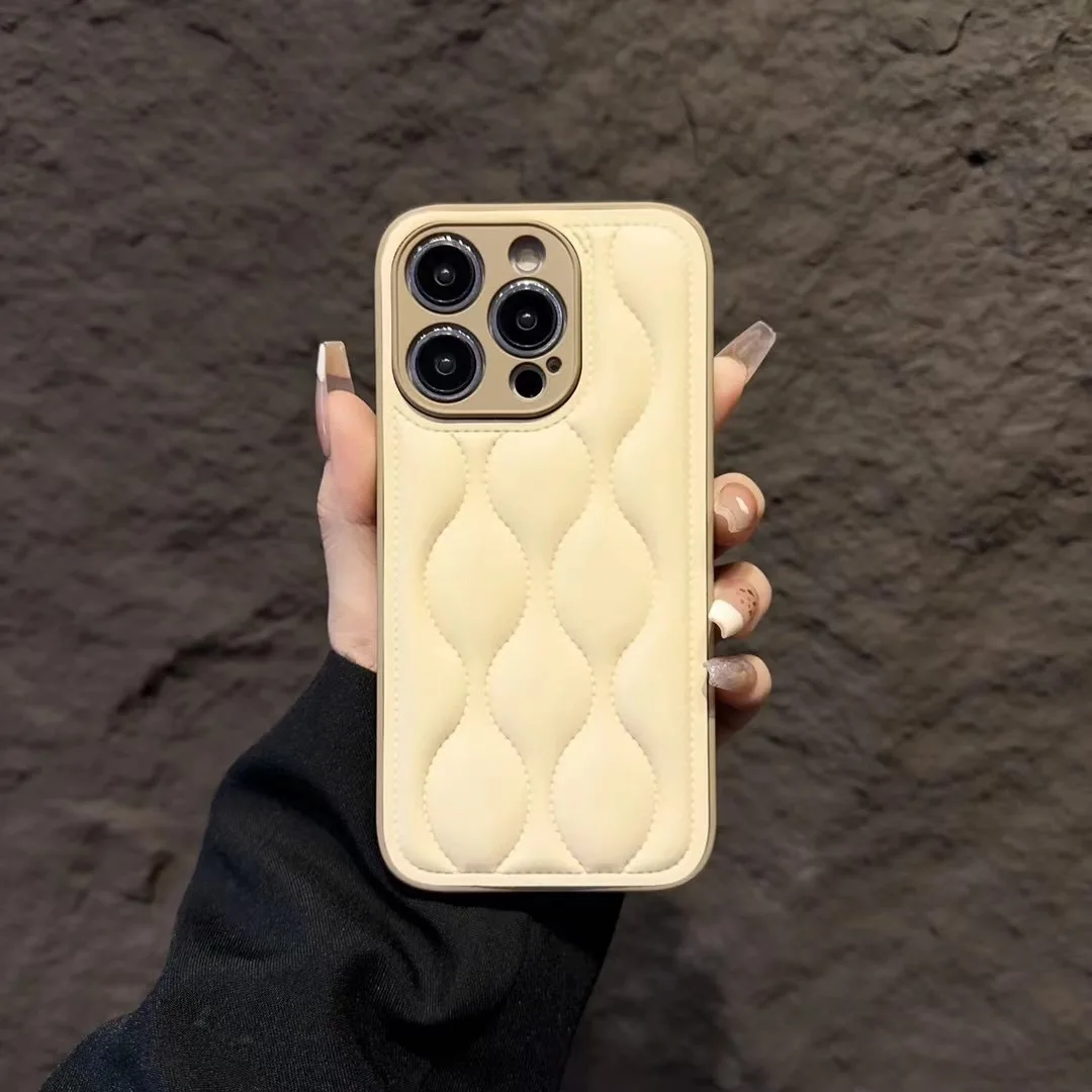

Winter Warm Phone Case For iphone 15 14 13 12 11 Plus Pro Max Soft Silicone Water Ripple Chic Design Down feather Back Cover