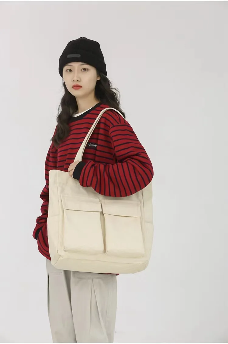 

Fashion Retro Korean Large Capacity Handbag 2022Casual Leisure Travel Bag For Men and Women Street Trend One Shoulder Canvas Bag