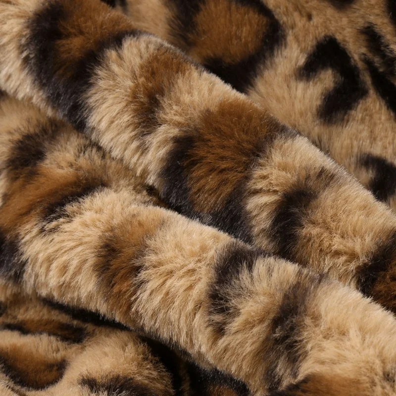 Women's Faux Fur Warm Coat Autumn Winter Fashion Leopard Print Plush Coat Women's Long-Sleeved Cardigan Turn-down Collar Jacket