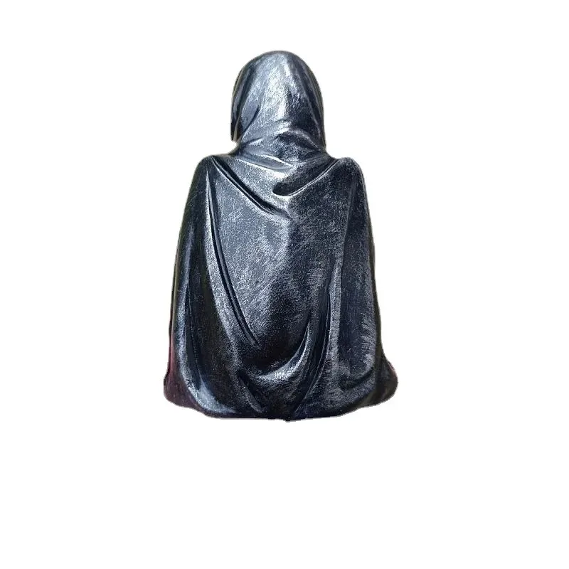 Готический сидящий орнамент из смолы