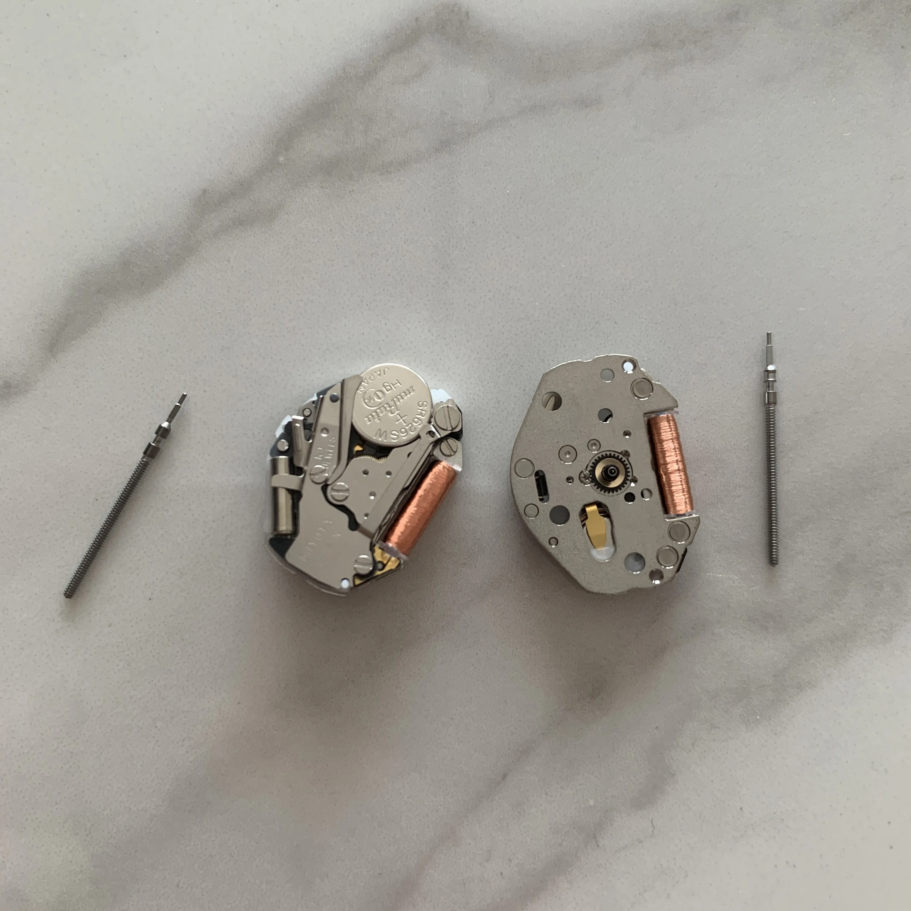 Watch Movement For MIYOTA 2035 No Calendar Movement Three Needle Quartz Movement. Stable Performance