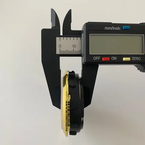 Настольные часы FIT-UP с золотым ободом 50 мм