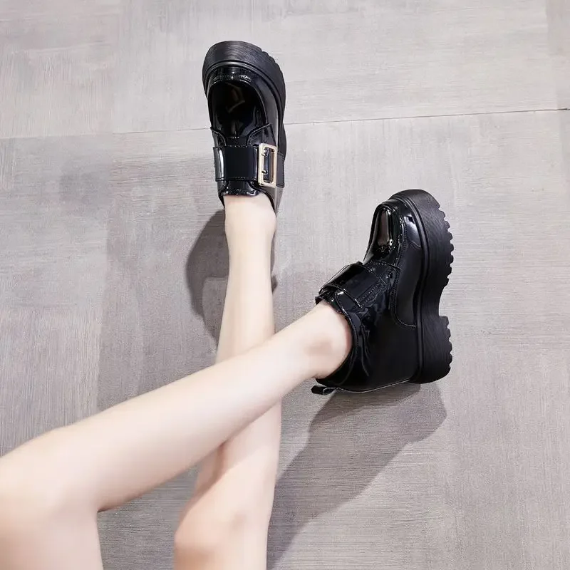 Мокасины женские из лакированной натуральной кожи на платформе 12 см