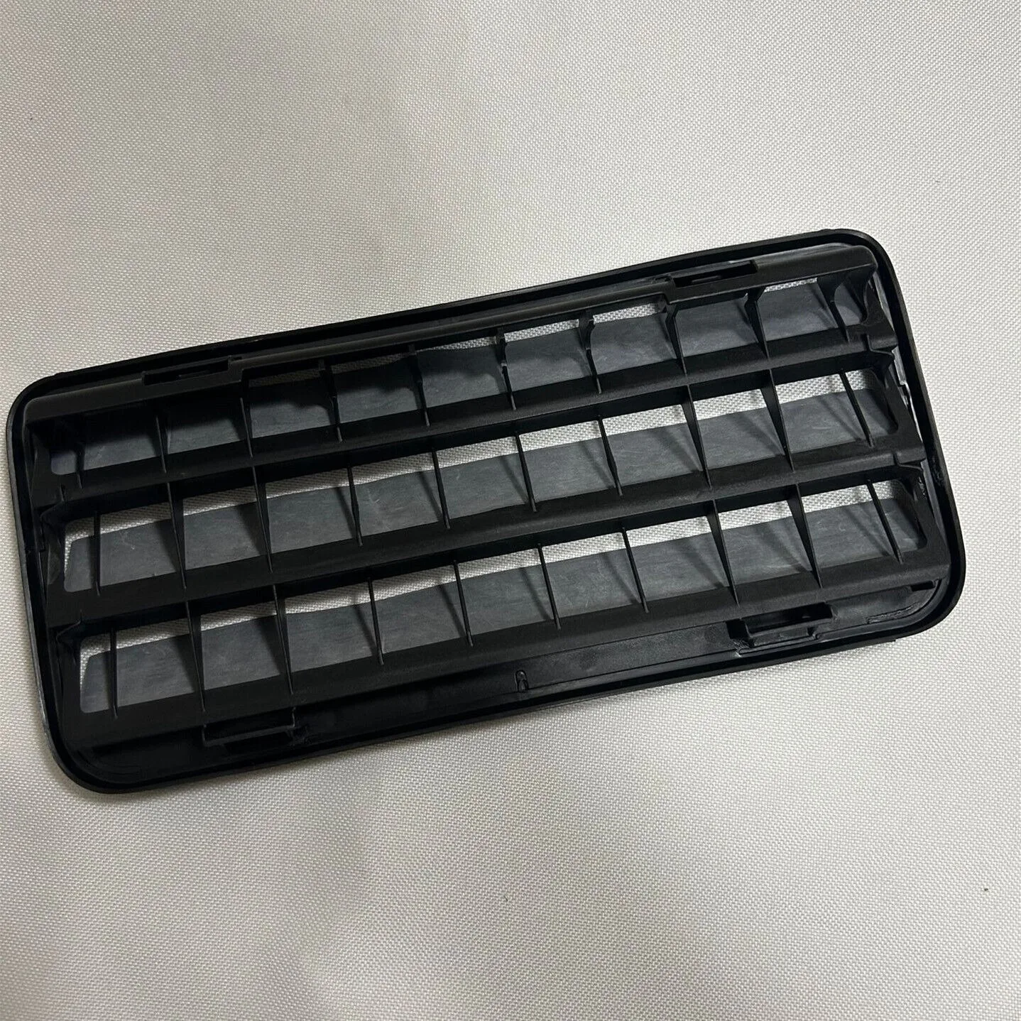 Защита для заднего бампера Tesla Model 3/Y 2017-23