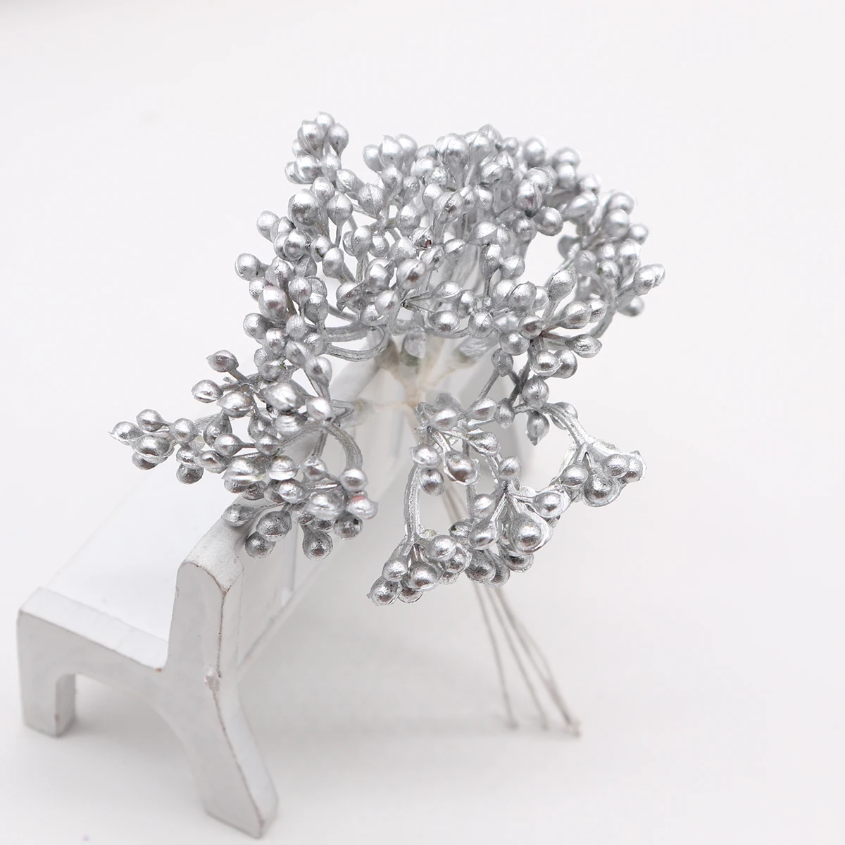 

Искусственные цветы полиэстер 6 шт