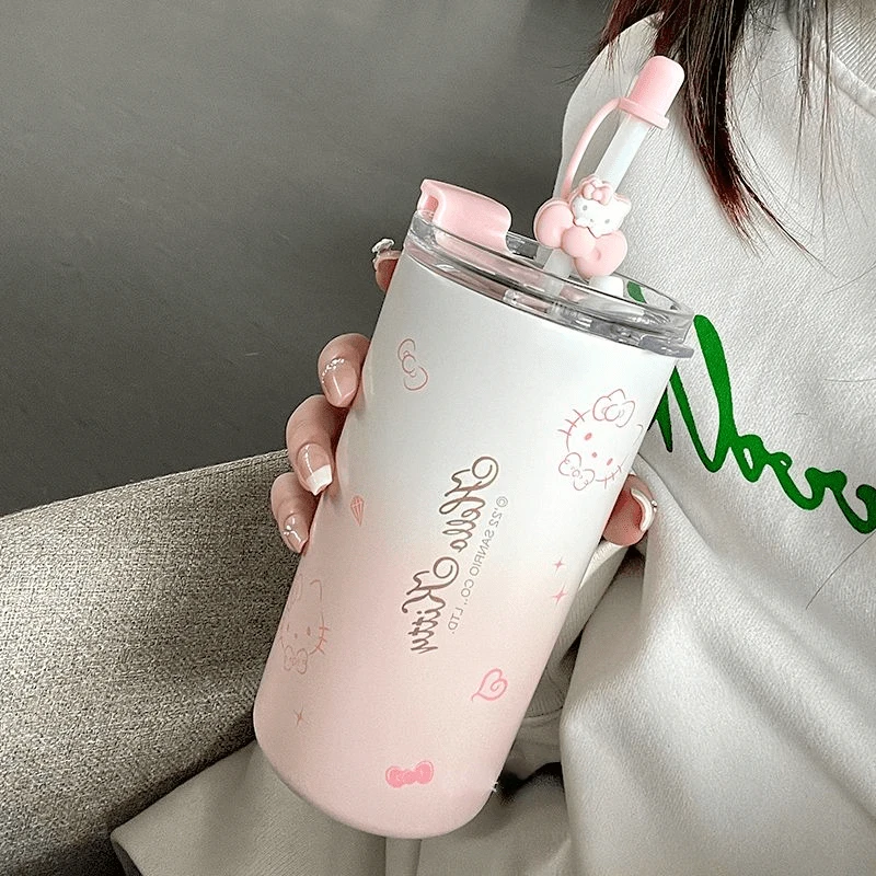 

Sanrio Hello Kitty 480ml Insulation Straw Coffee Cup Student High Value Straw Cup Adult Small Fresh Straight Drinking Office Cup