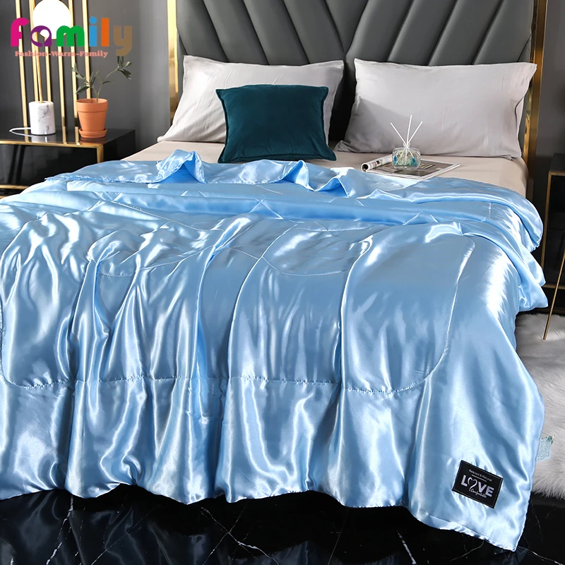 

1Pcs Summer Blanket Ice Silk Quilt Washable Cool Feeling Naked Sleeping Air Condition Thin Duvet Children Twin Queen Bedding