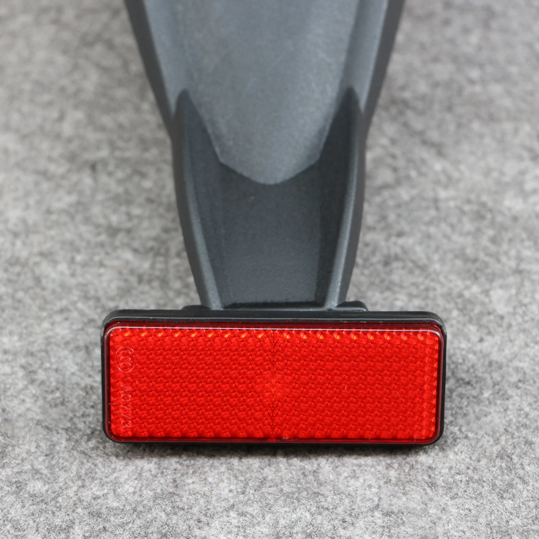 

Прямоугольный отражающий отражатель заднего колеса для Kawasaki VERSYS 650 KLE650 2014 - 2020