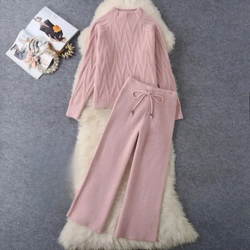 Трикотажный свитер Новое поступление утепленный зимний модный женский