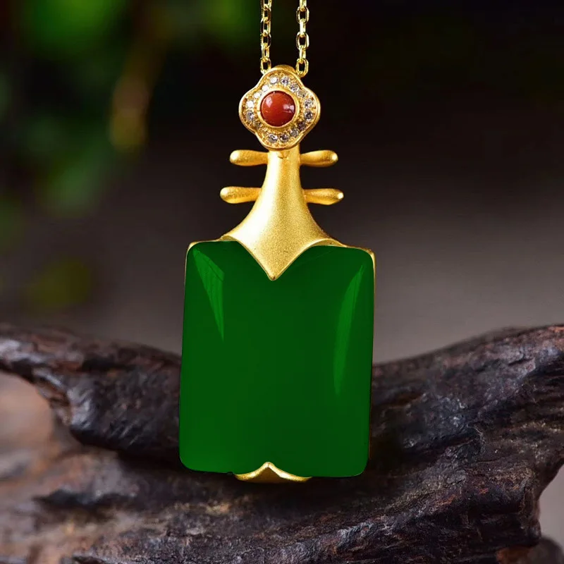 

Natural Green Hand Carved Pipa Jade Pendant Fashion Boutique Jewelry Men's and Women's Necklace Gift Accessories