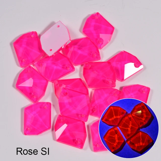 Золотая шайба трансбункер. Динамо алтай трибуны хоккеи. Кристалл 2023. Кристалл 2023. Группа кристалл.