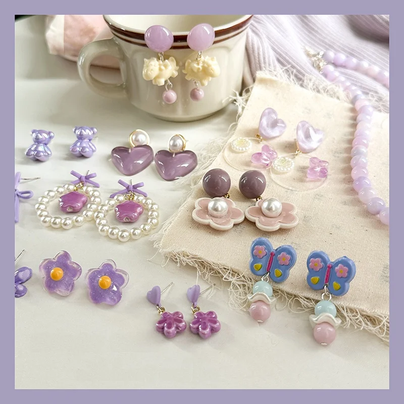 Фиолетовые серьги с милым цветком женские летние оригинальные серьги-гвоздики