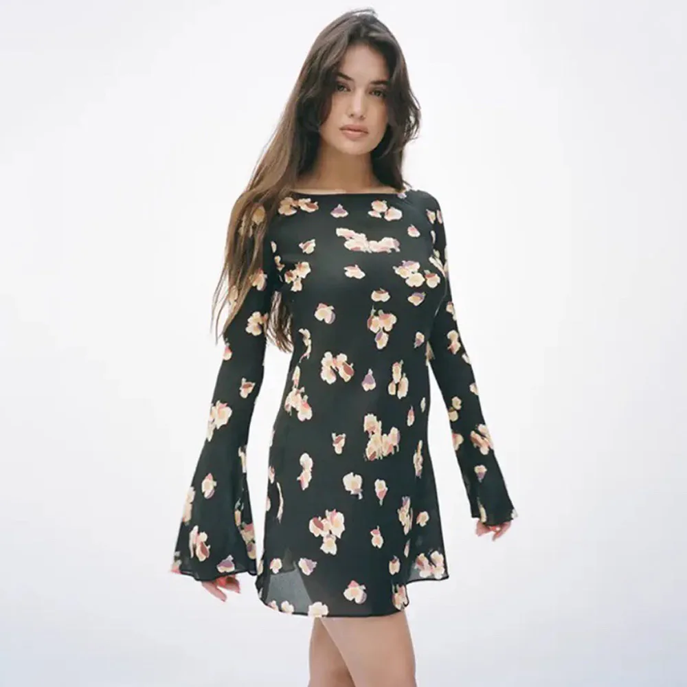 

realisati@n 23 Early Autumn Classic 100% Silk Long Sleeve Flared Sleeve Round Neck Butterfly Flower Printed Dress