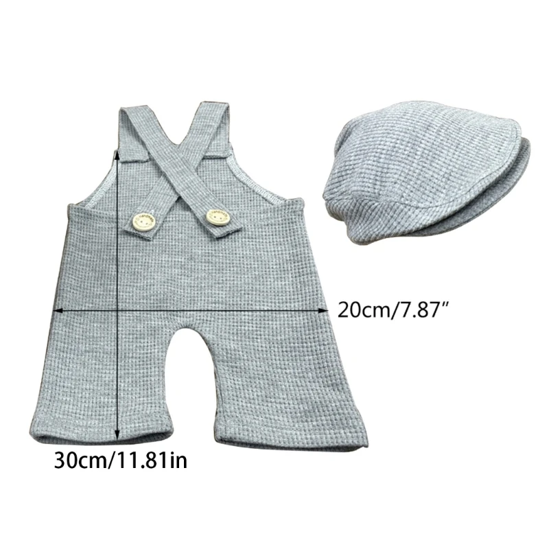 Кепки-утконосы и длинные штаны на бретелях: наряды для фотосессии маленьких