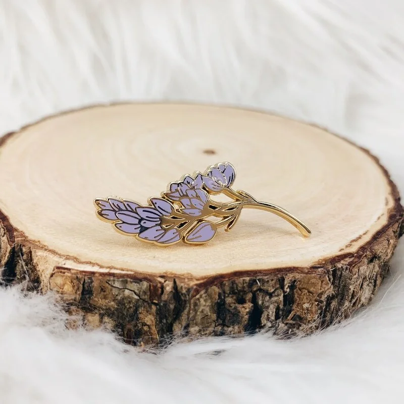 

Lavender Enamel Pin Lapel Pins Flower Badge Brooch for Gifts Jewelry Accessories