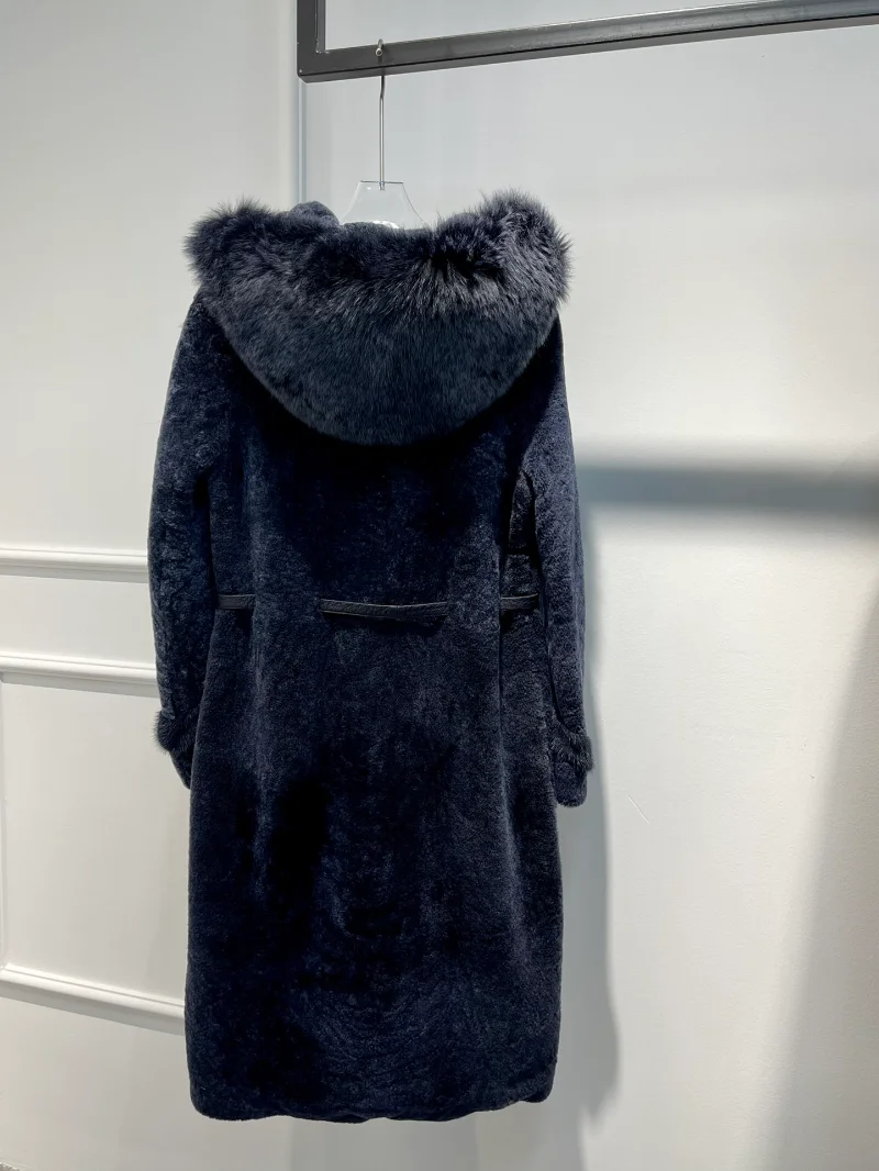2022 Latest Winter Warming Dark Blue Fur Hooded Midi-length Coats Ladies Top Quality Shearling Jackets with Fringe Belt Women