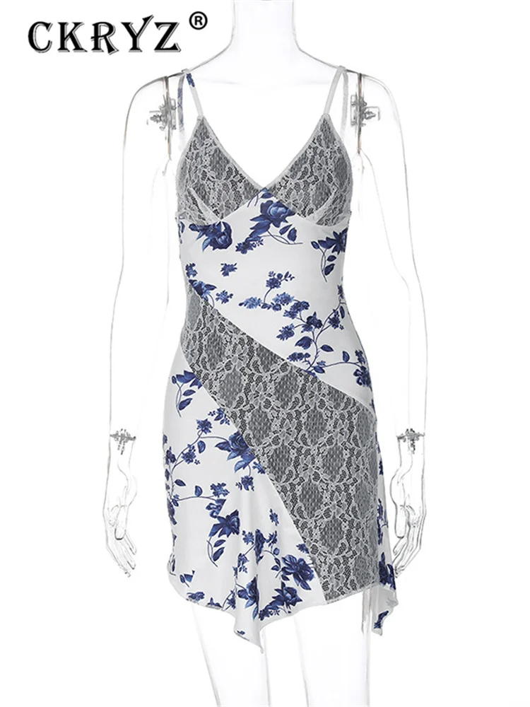 Женское осеннее платье-мини с цветочным принтом без рукавов и открытой спиной