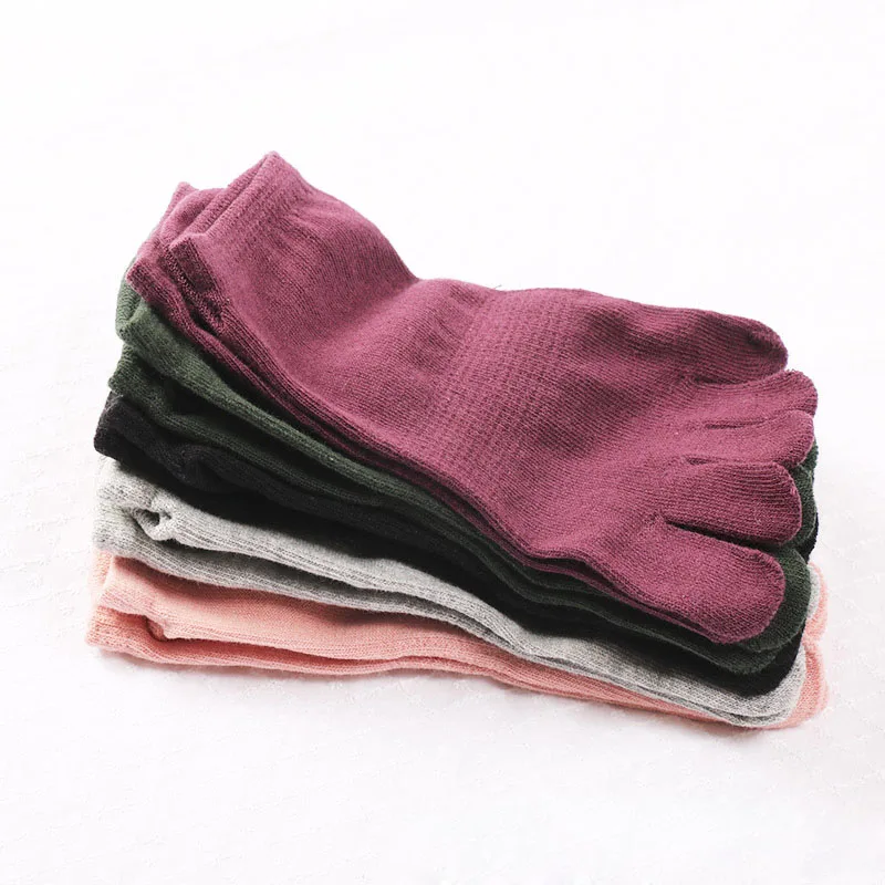 

5 Pairs Solid Color Five Finger Ankle Socks for Woman Low Thin Cotton Invisible Toe Socks Plain Breathable Deodorant Boat Socks