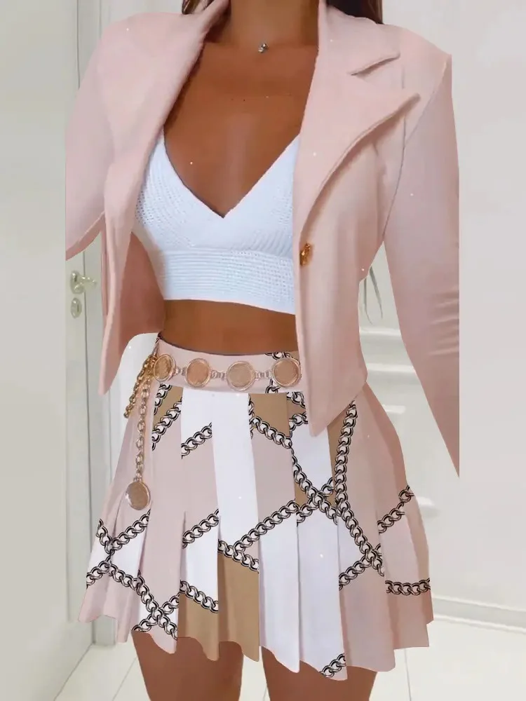 

Женский короткий топ с принтом и мини-юбка, комплект из 2 предметов, одежда для отдыха, Модная приталенная дамская юбка со складками, уличная одежда, весна-осень