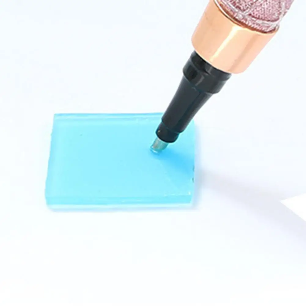 

Novel Plastic Convenient Exquisite Portable Rhinestones Picker for Friends Nail Dotting Pen Dotting Pen