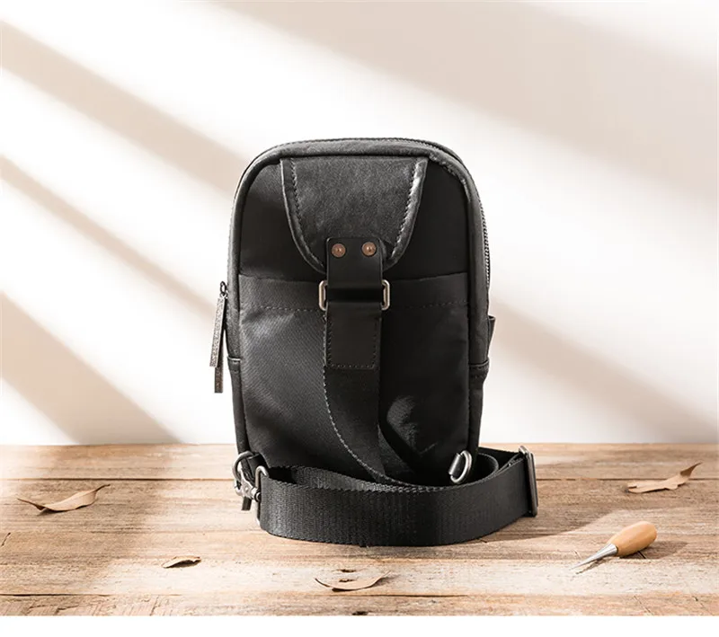 Fashion retro men's first layer cowhide black multi-pocket chest bag daily outdoor sports hot sale real leather messenger bag