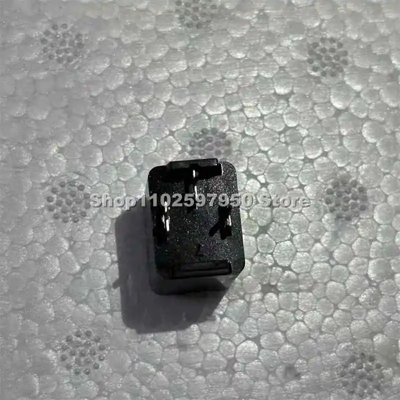 

2PCS/Lot New TOPTREND D6-14MA TV Degaussing Resistance TOPTREND D6-14MA